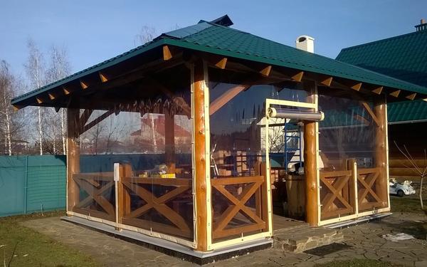 Мягкие окна для веранды, террасы, беседки. Плюсы и минусы гибких окон