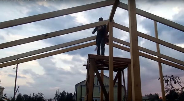 Зеленый лук в теплице на продажу: доходы и расходы